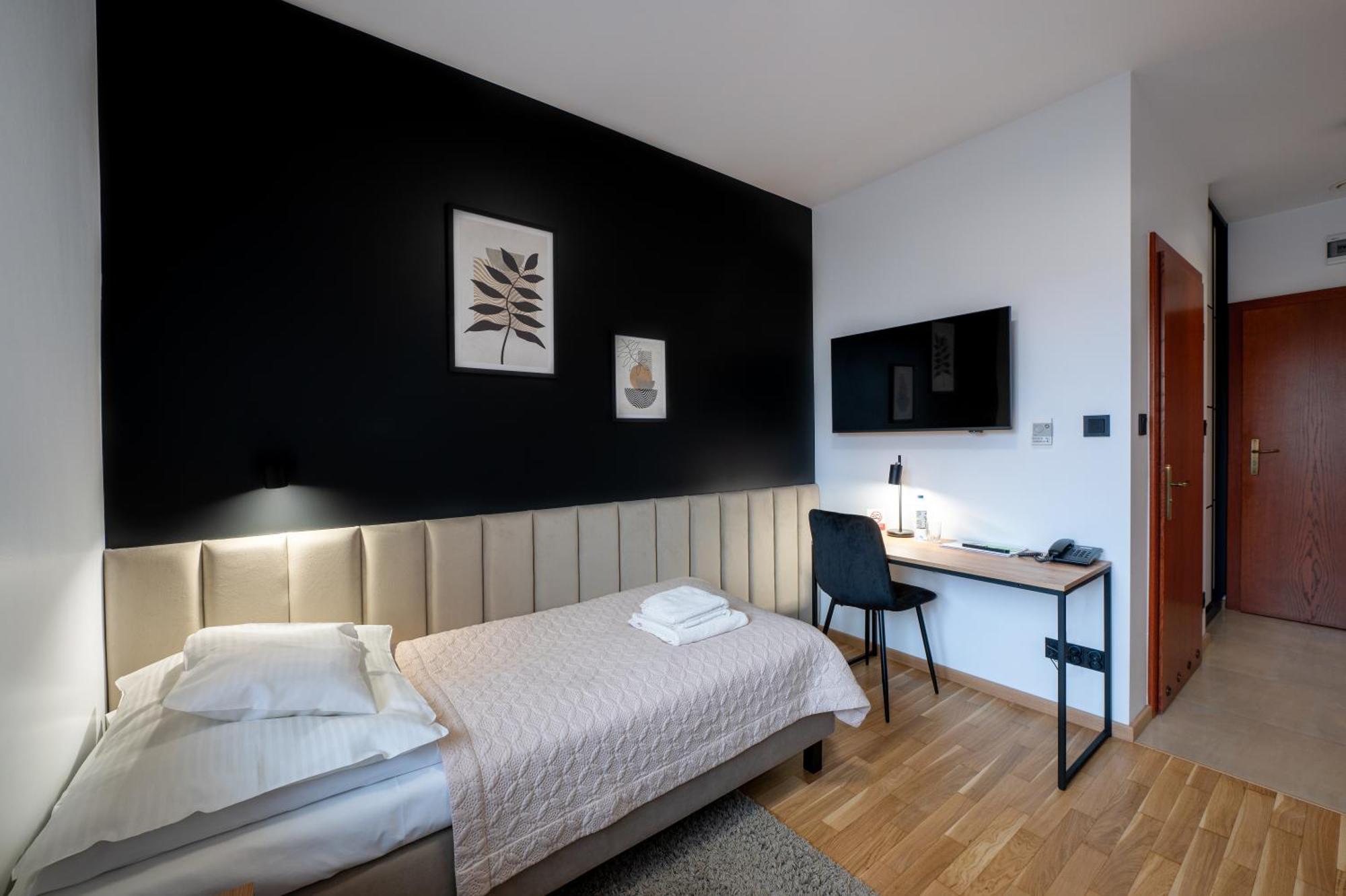 Hotel Reslinski Grodzisk Wielkopolski Extérieur photo