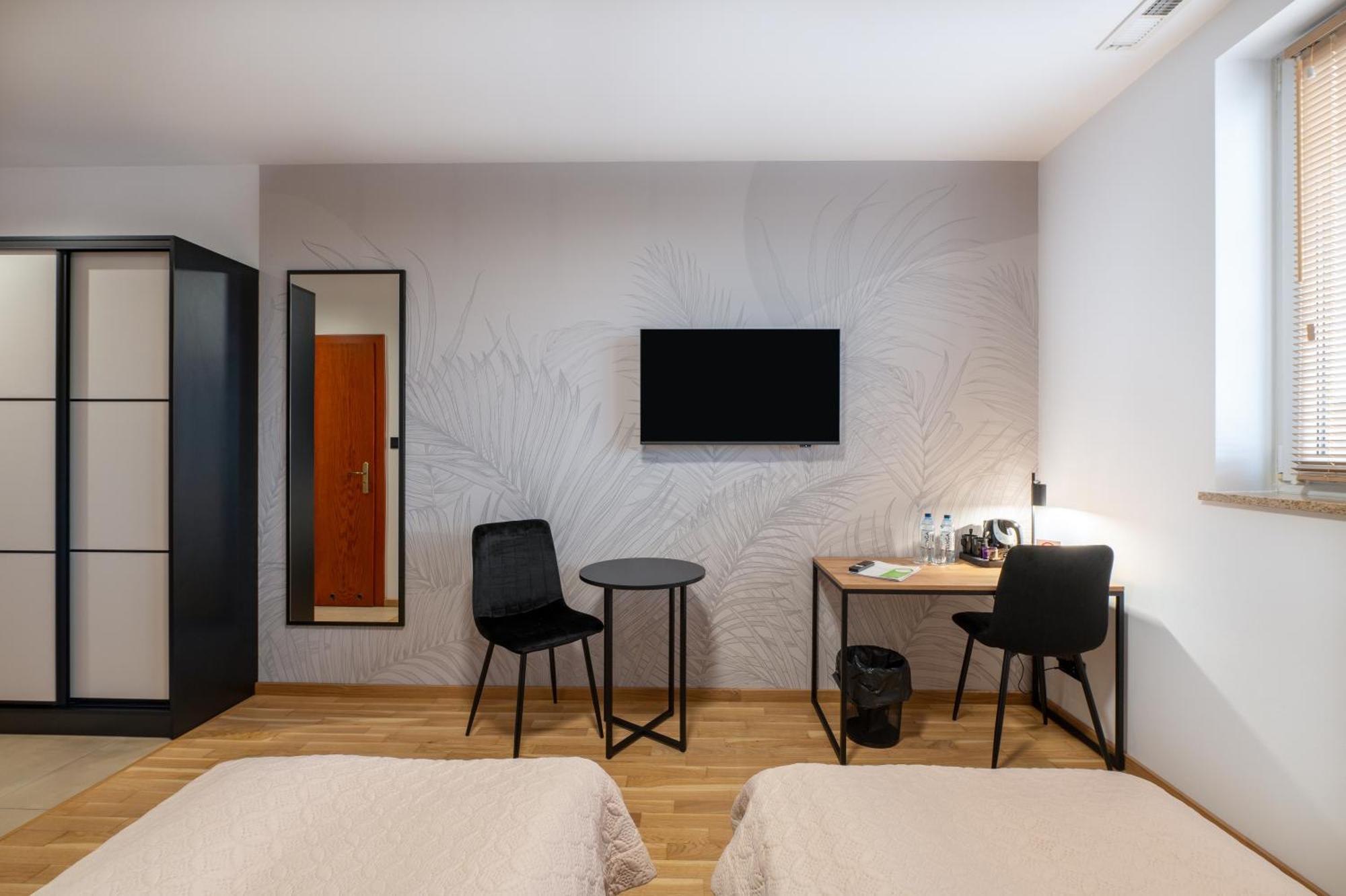 Hotel Reslinski Grodzisk Wielkopolski Extérieur photo