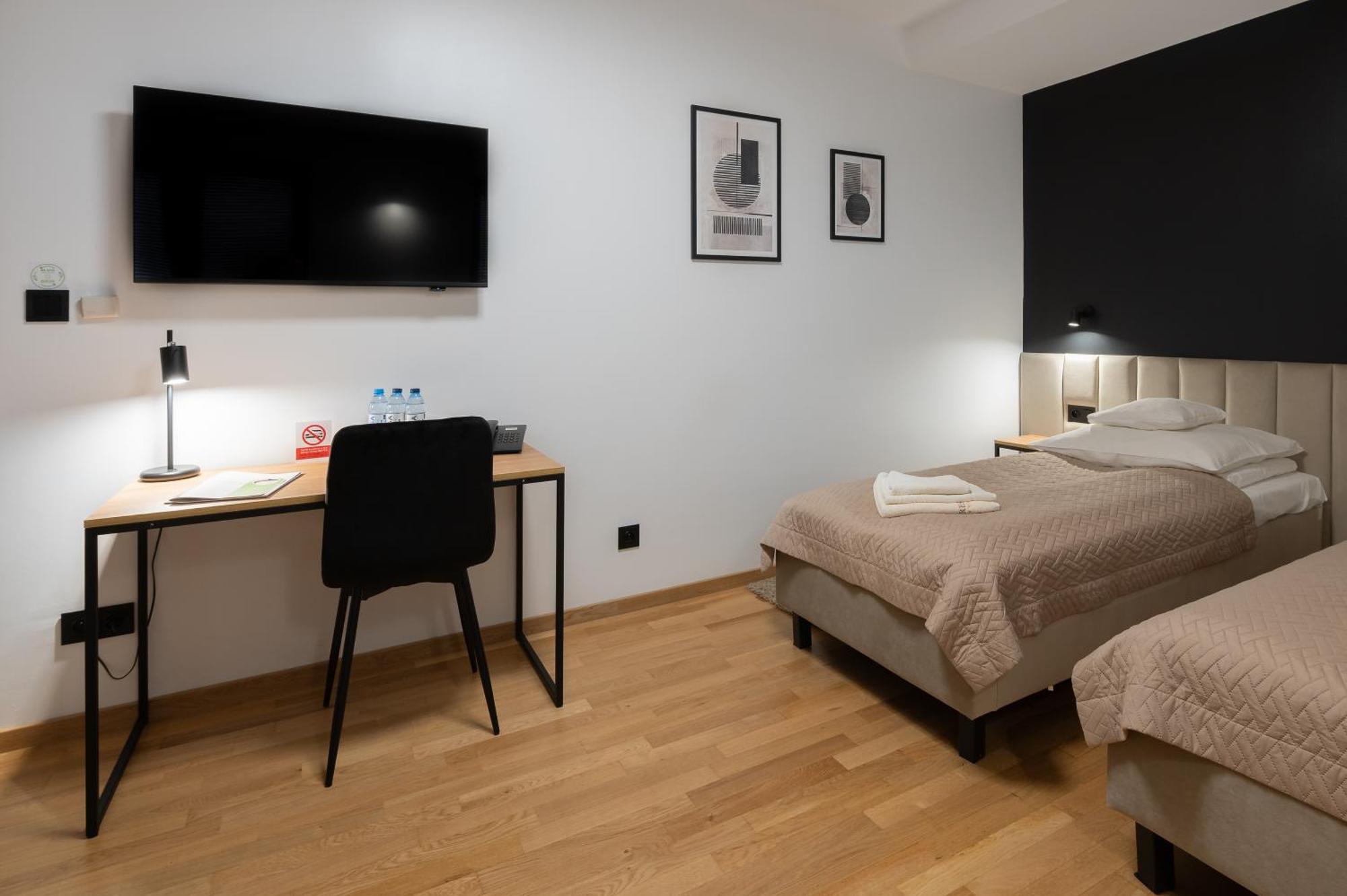 Hotel Reslinski Grodzisk Wielkopolski Extérieur photo